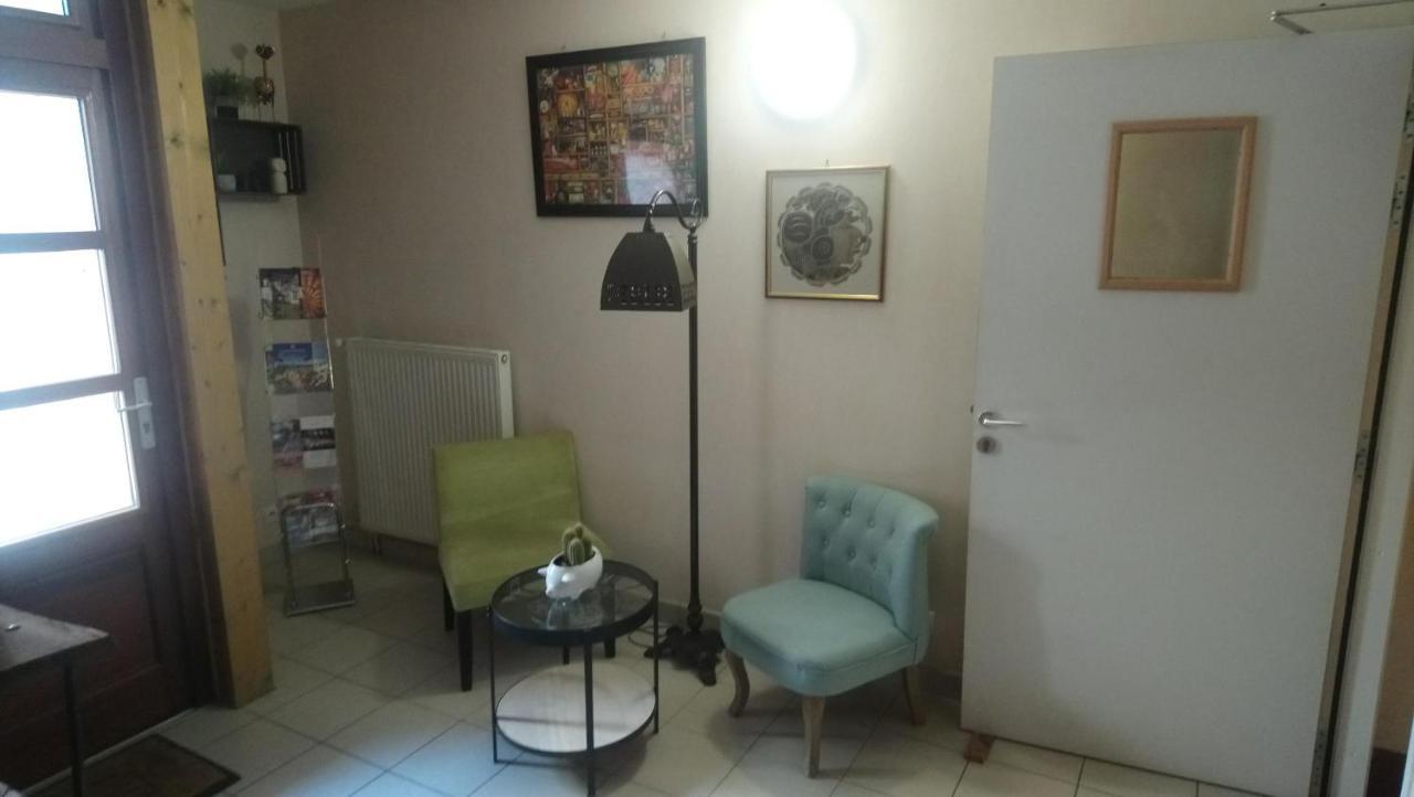Auberge Des Lacs Massignac Екстериор снимка